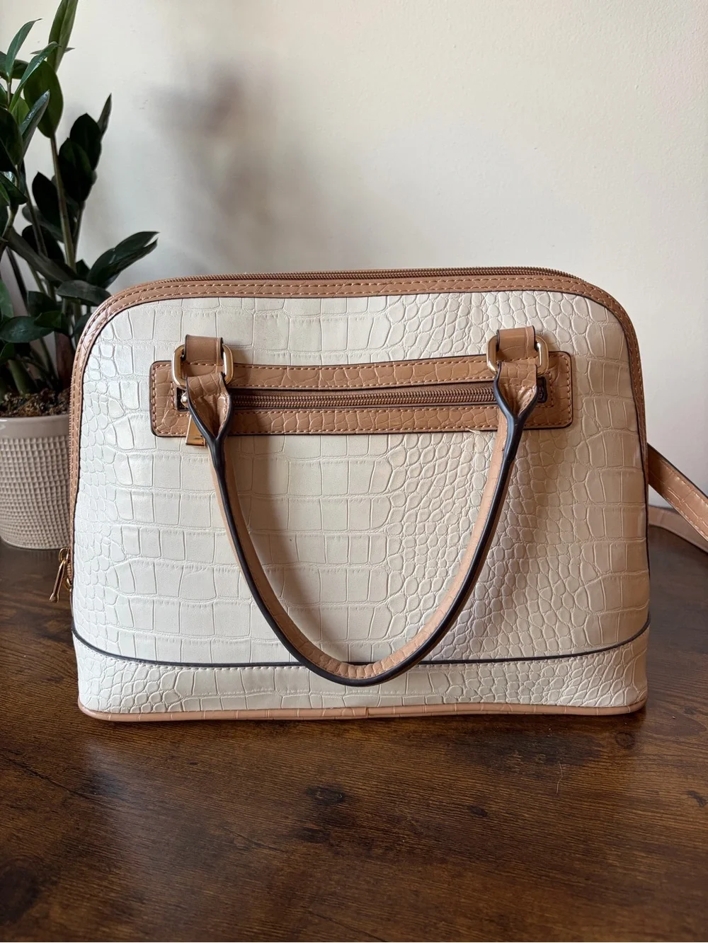 Giani Bernini Croc-Embossed Medium Dome Satchel Purse Crossbody Cream and Tan